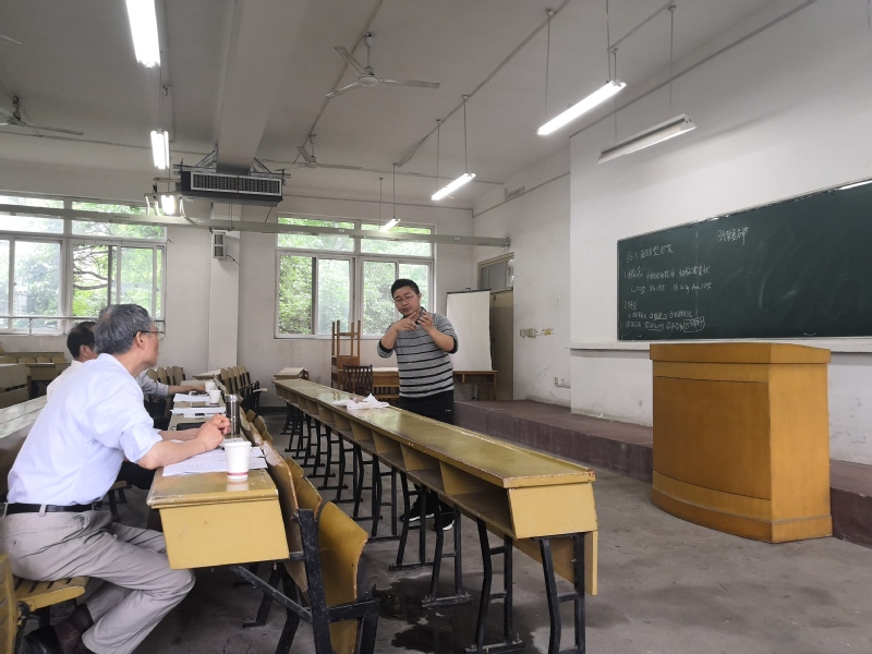 新葡萄88805官网举行2019年青年教师教学基本功比赛